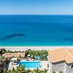 Villa Milos Paradise Luxury Villas