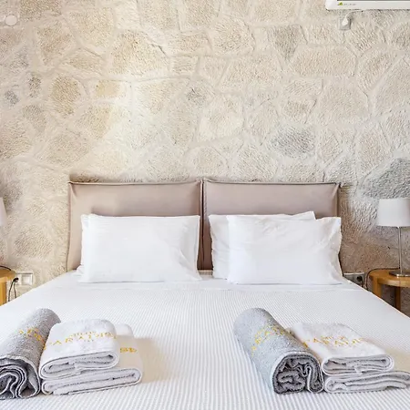 Villa Milos Paradise Luxury Villas *