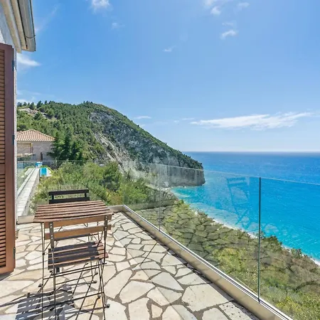 Milos Paradise Luxury Villa Agios Nikitas