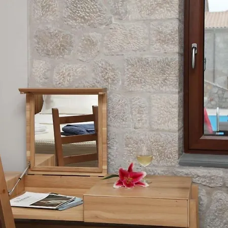 Milos Paradise Luxury Villas